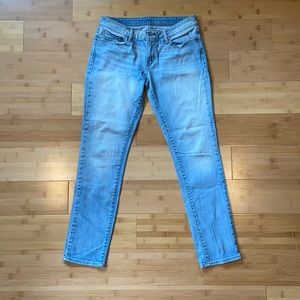 Levi’s Demi Curve Skinny Jeans